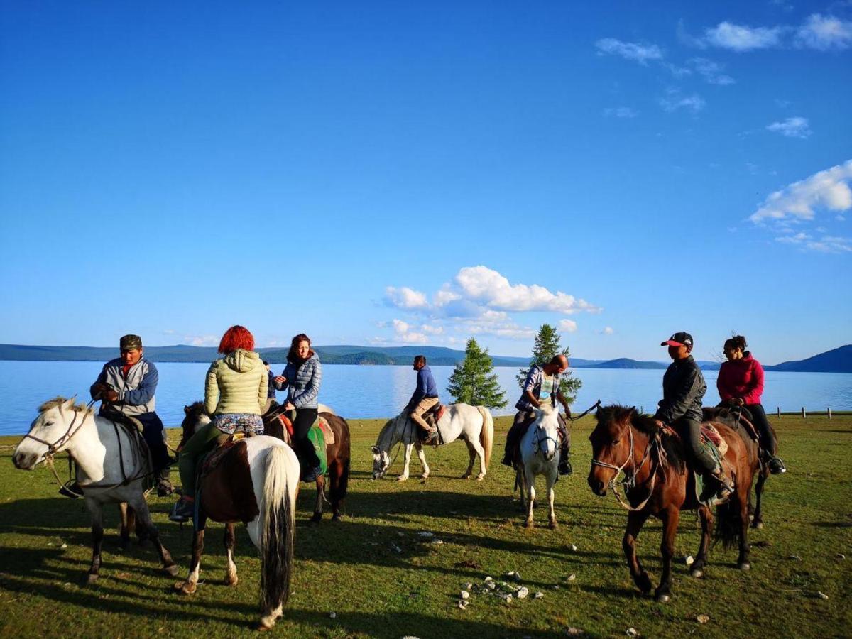 Vast Mongolia Tour & Hostel Улан-Батор Екстер'єр фото